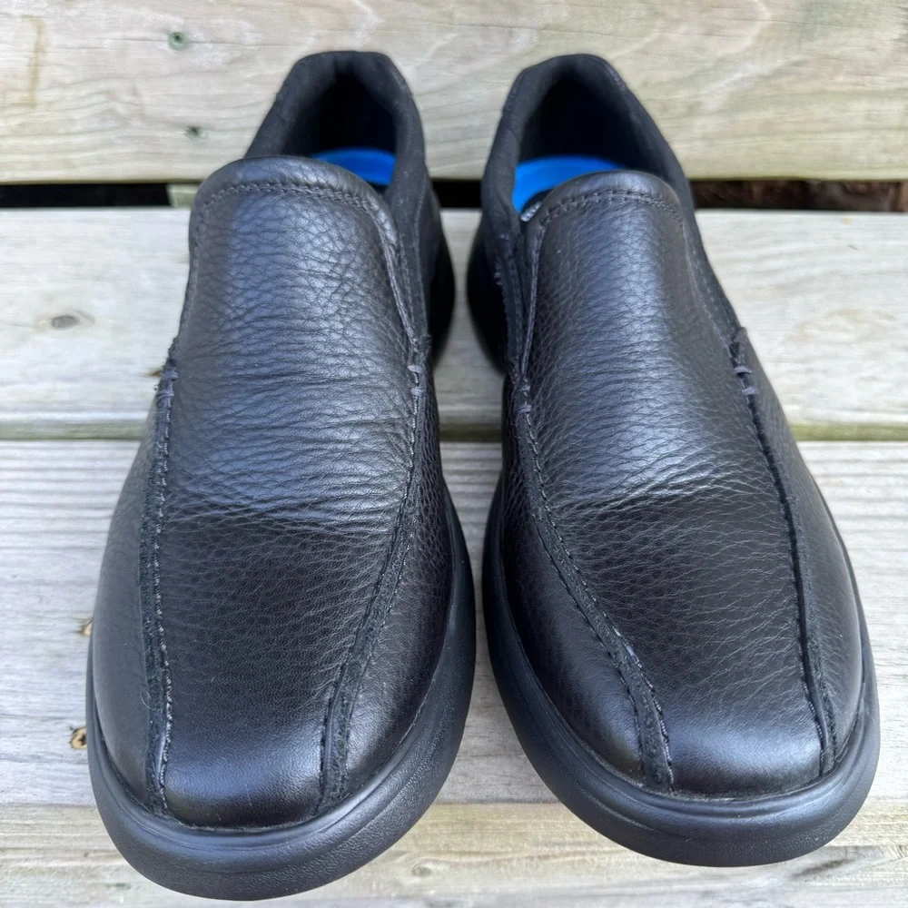 Clarks Leather Loafers Comfort Rubber Outsole SZ 9.5 M Casual